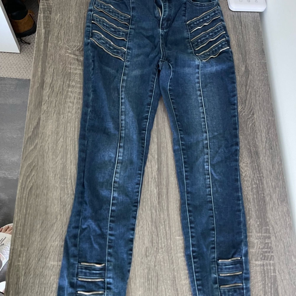 Bebe jeans